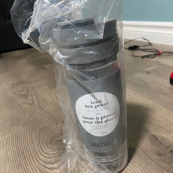 David Tea Tumbler - Picture 2 of 3